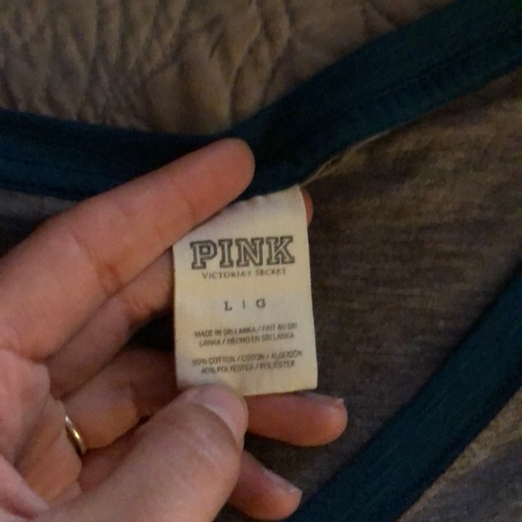 VS long sleeve top size L - Picture 2 of 3